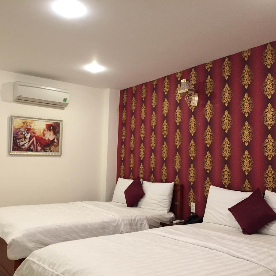 Huy Hoang 1 Hotel Хошимин Экстерьер фото