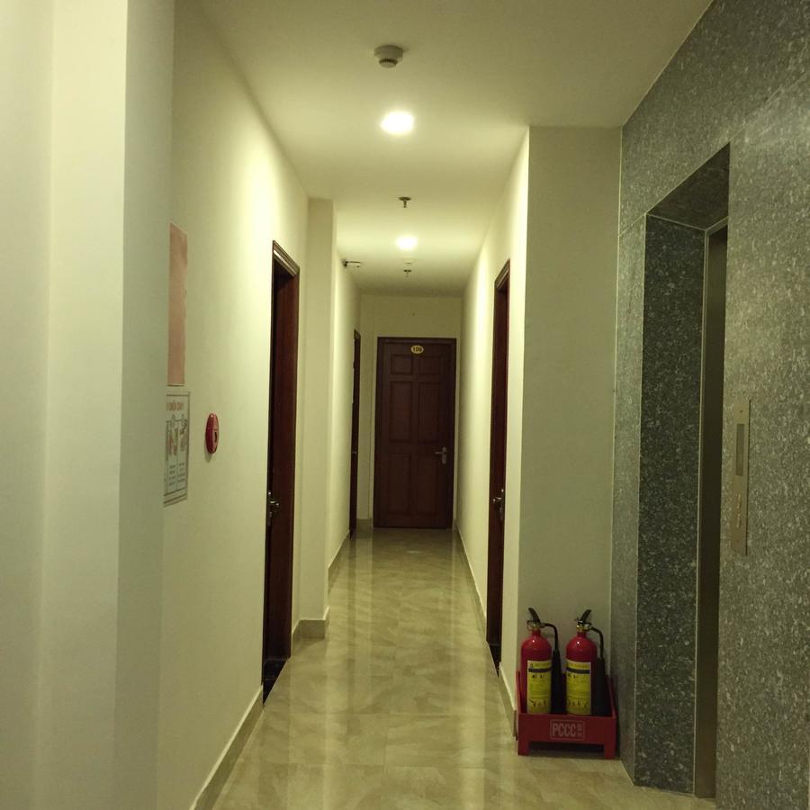 Huy Hoang 1 Hotel Хошимин Экстерьер фото