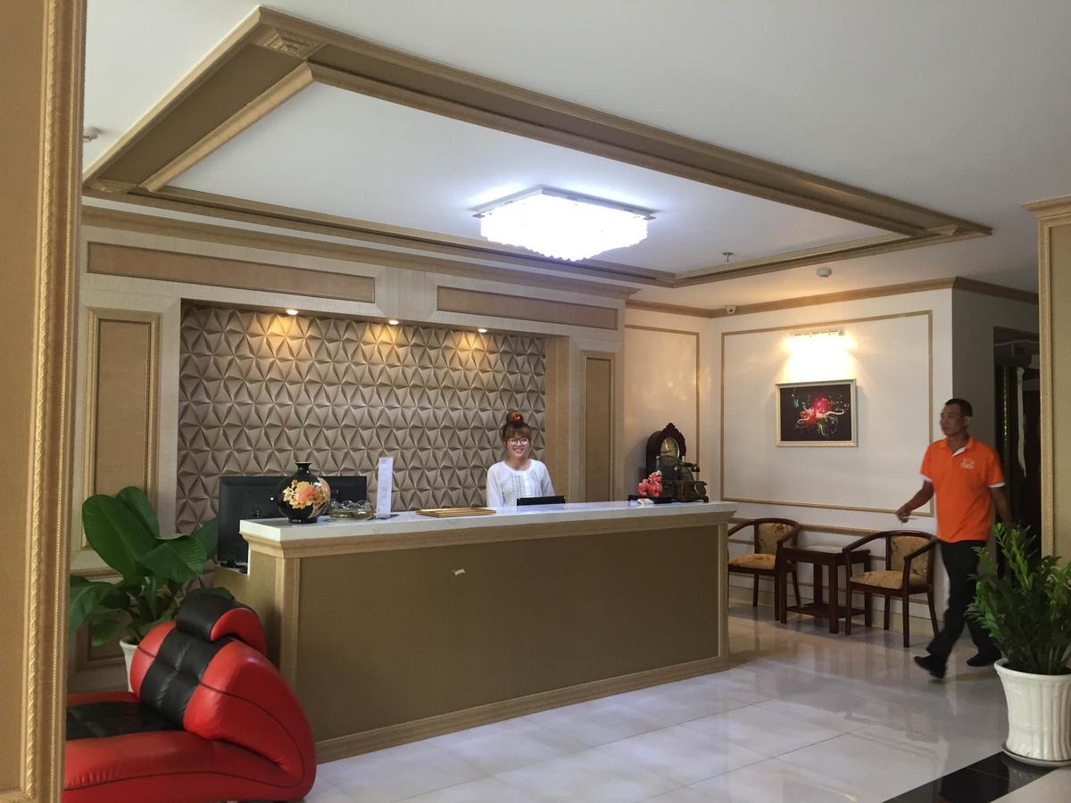 Huy Hoang 1 Hotel Хошимин Экстерьер фото