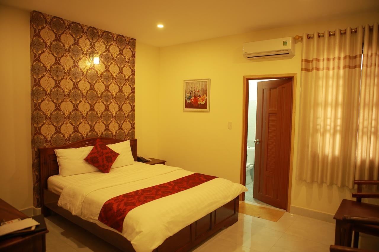 Huy Hoang 1 Hotel Хошимин Экстерьер фото
